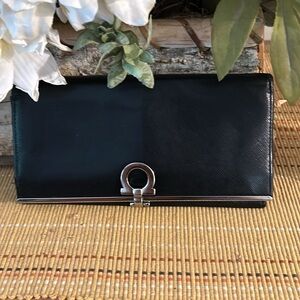 SALVATORE FERRAGAMO LONG BLACK WALLET